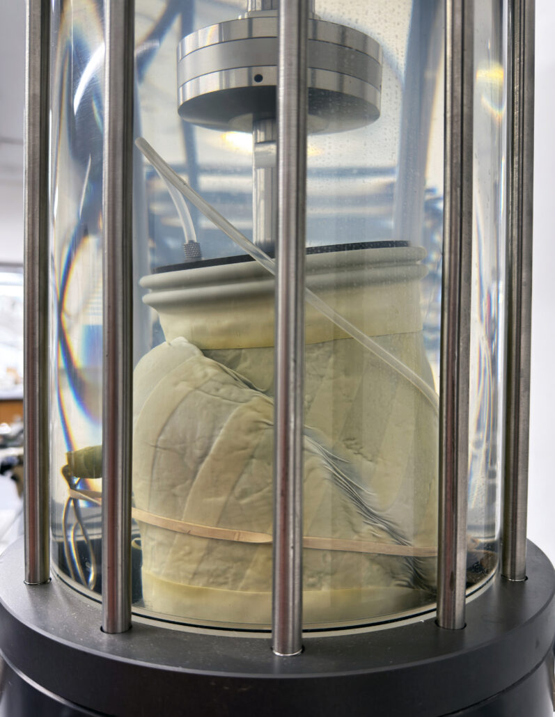 An evident shear plane observed at the end of a CIUc triaxial test on a firm clay sample.